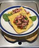 *Tostadas con Sabor a México y Chuletas de Puerco*