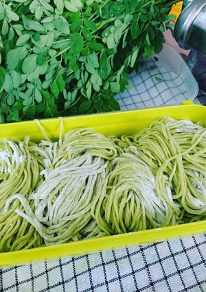 Foto resep Mie mentah daun kelor homemade