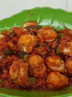 Foto resep Sambal goreng telur puyuh ceplok 🍳