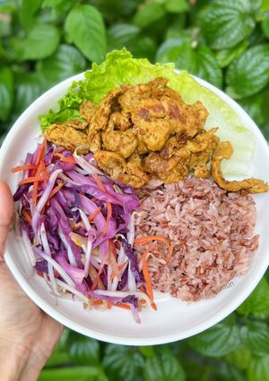 รูปของ ข้าวหมูขมิ้นกับผัดผักรวม