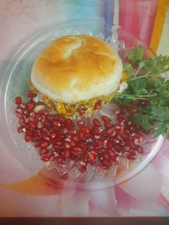 બર્ગર પાઉં દાબેલી (Burger Paav Dabeli Recipe In Gujarati) રેસીપી મુખ્ય ફોટો