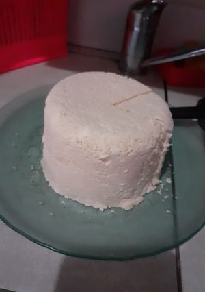 Una foto de Queso casero hecho en casa