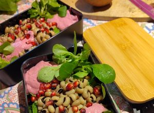 Une photo de Lunch box quinoa rose