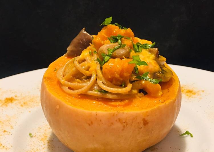 Butternut... per iniziare (spaghetto bio integrale, taleggio e funghi)