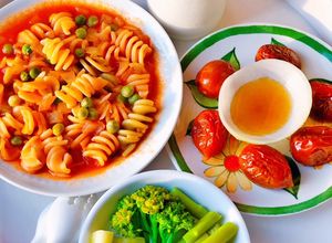 Hình của món Nui xoắn sốt cà (Ăn Dặm).