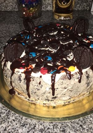 Una foto de Torta de chocolate con oreo