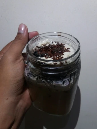 Langkah Mudah untuk Menyiapkan Resep Es cappucino cincau yang Uenak Anti Ribet, Uenak Banget