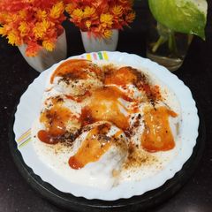 A picture of Papadi chaat.