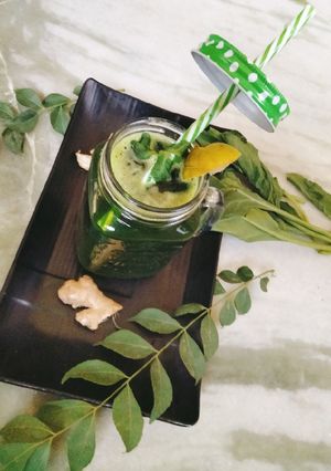 A picture of Immune Booster sweet Green Smoothie.