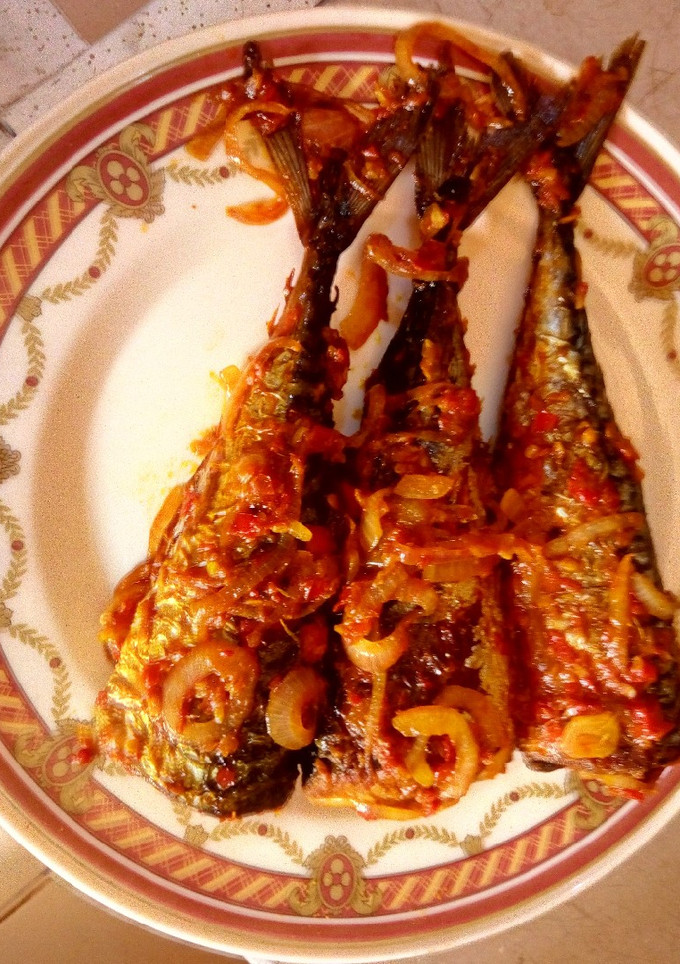 A picture of Peppered fish.