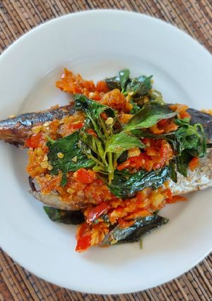 Foto resep Pindang sambal tomat kemangi