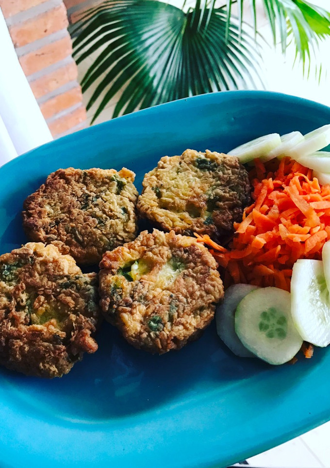 Una foto de Croquetas de arroz rellenas de jamón y queso
