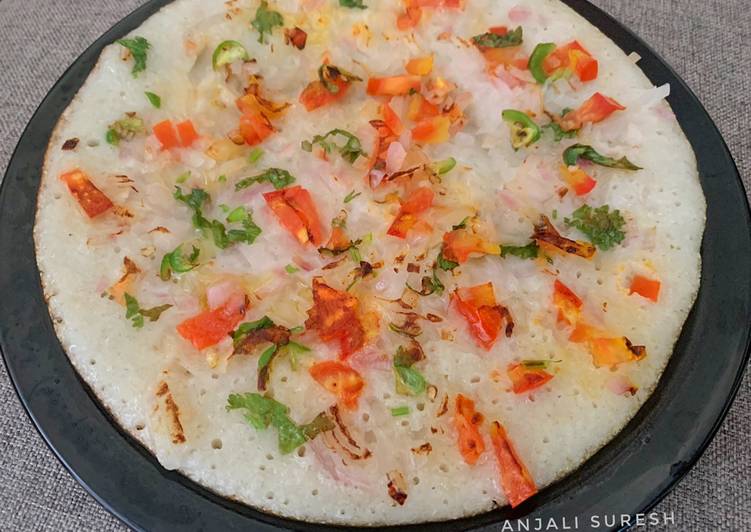 Onion &amp; Tomato Uttapam