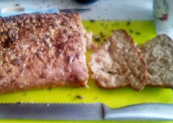 Wholemeal seeded bread