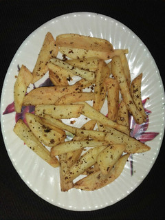 फ्रेंच फ्राईज (French fries recipe in hindi) रेसिपी मुख्य फोटो