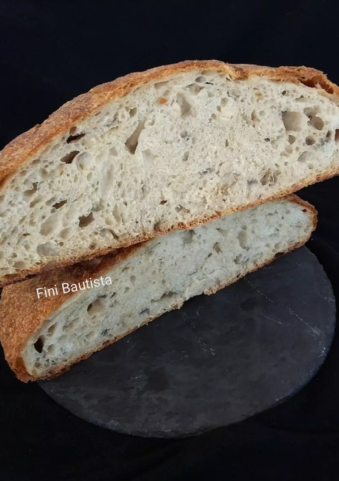 Una foto de Pan con cebolla y nueces macadamia