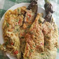 Terong Dadar Teri Nasi রেসিপির প্রধান ছবি