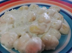 Una foto de Gnocchi al roquefort