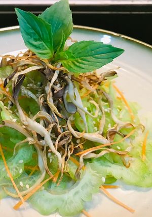 Hình của món Salad khổ qua.