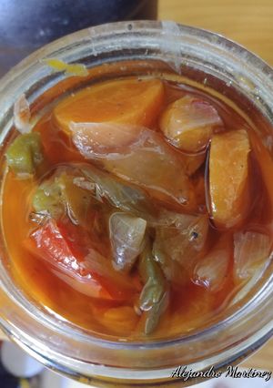 Una foto de Pollo al escabeche