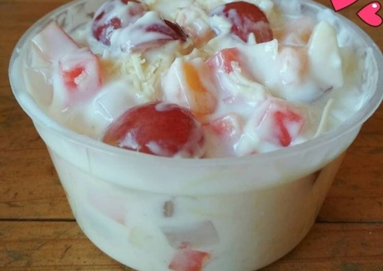  Resep  Creamy Salad  Buah  oleh iffat Cookpad