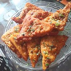 A picture of Bread pakora.
