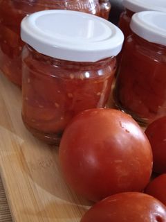 Foto di Pomodori San Marzano a spicchio in vasetti