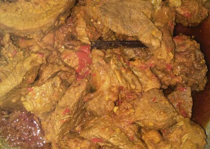 Rendang daging sapi yummy.