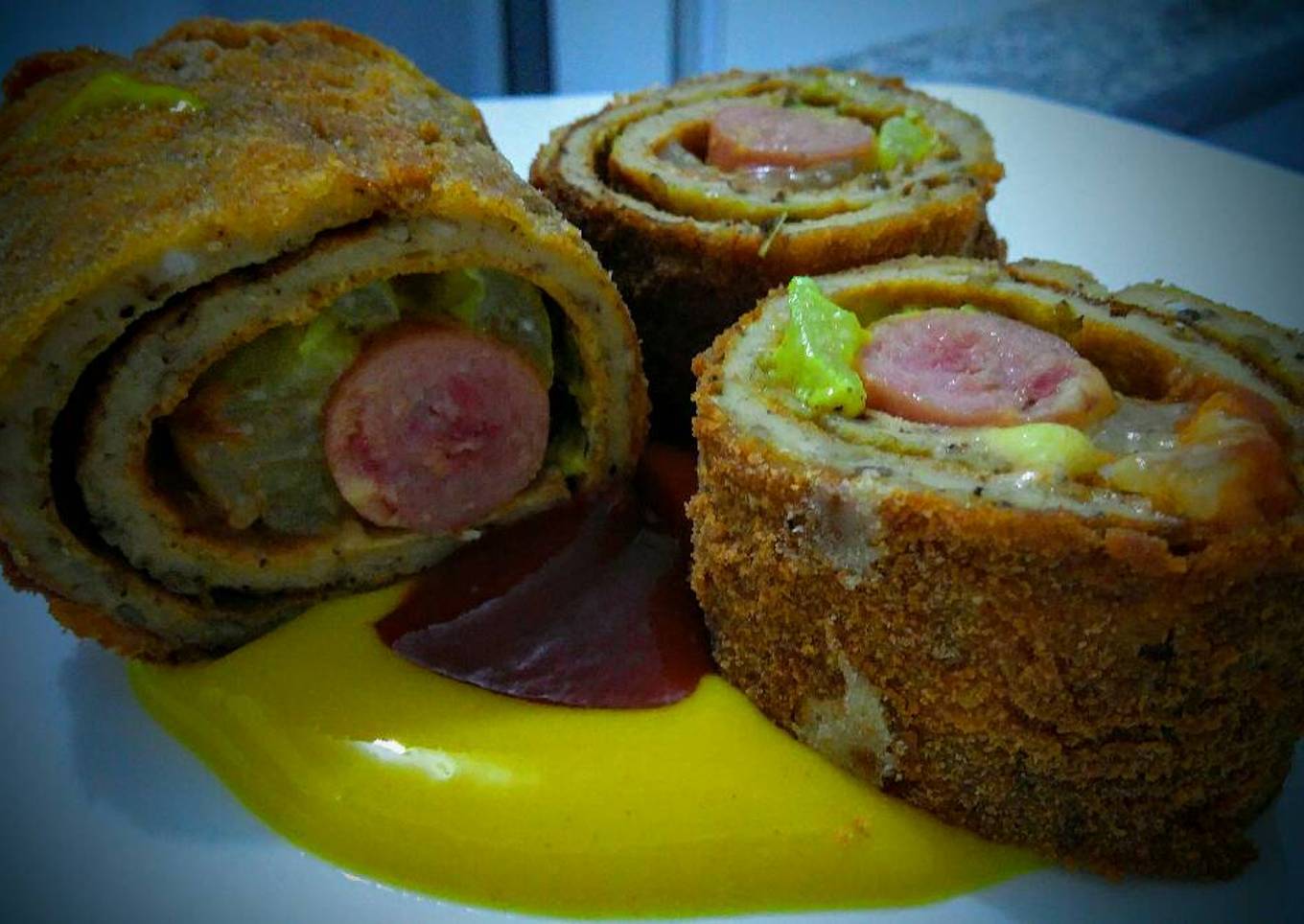 Perritos Calientes con queso manchego en crepes!