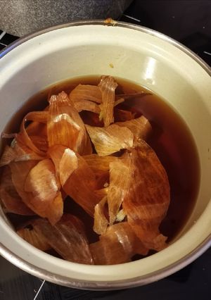 Karamellás hagymatea recept fotója