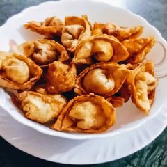 Chicken wonton A picture of Chicken wonton.