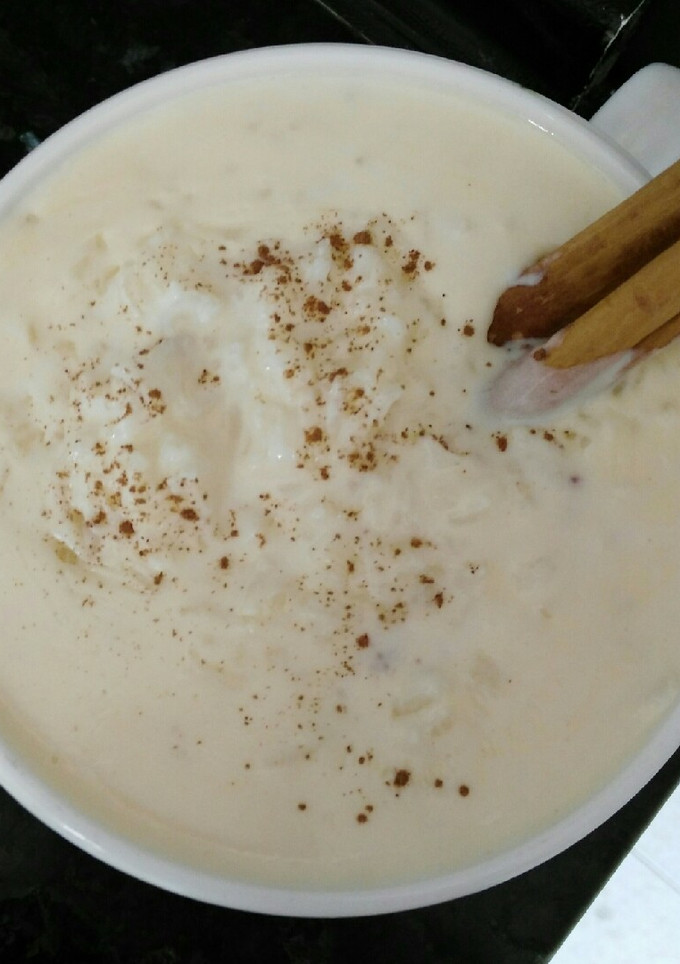 Una foto de Arroz con leche y nata