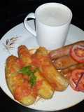 Boiled bananas in tomatoes