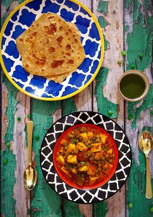 A picture of Restaurant Style Matar Paneer.
