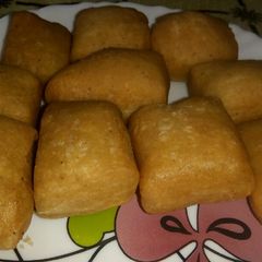 A picture of Cardamom mandazis.