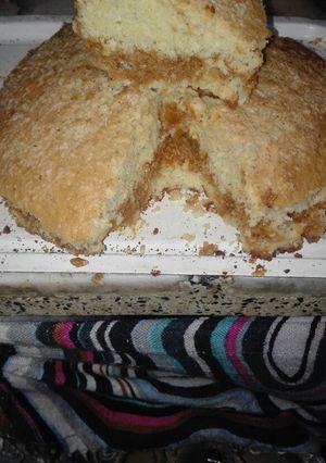 Una foto de Torta de coco y dulce de leche 😜👌