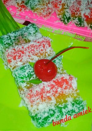 Foto resep Lapis Ubi (Singkong)