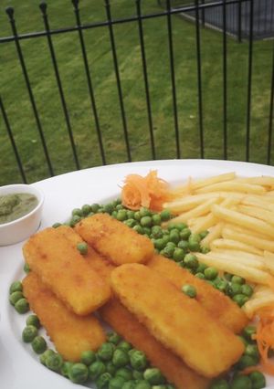 A picture of Fried Finger Fish.