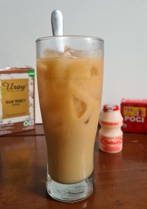 Foto resep Ice Tea Honey Yakult