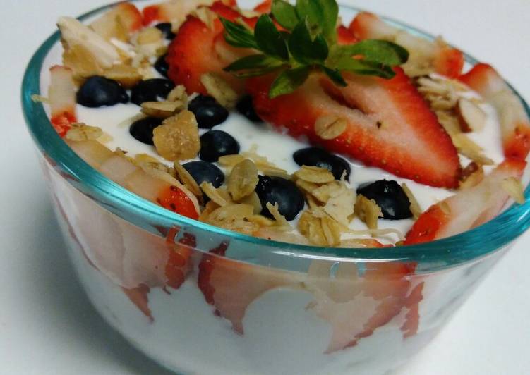 Easiest Way to Prepare Super Quick Homemade Yogurt Parfait