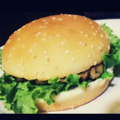 A picture of Burgers.