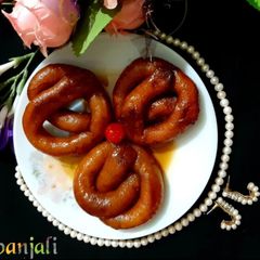 A picture of Sweet potato jalebi/ Ranga aloo'r jilapi.