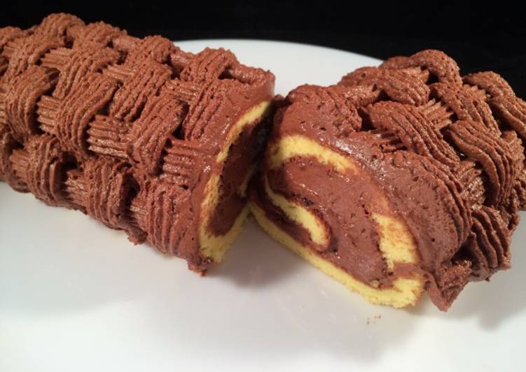 Recetta di Premiato Albero di Natale panna e cioccolato