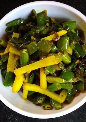 পেঁয়াজকলি ভাজা (peyajkoli bhaja recipe in bengali) রেসিপির প্রধান ছবি