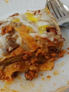 عکسی از دستور لازانیای قارچ و سویا