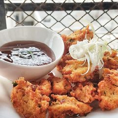 A picture of Rice pakoras.
