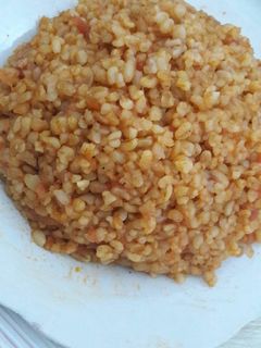 صورة لوصفة برغل احمر (بالبندورة)