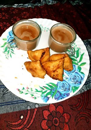 A picture of নিরামিষ শিঙাড়া(niramish singara).
