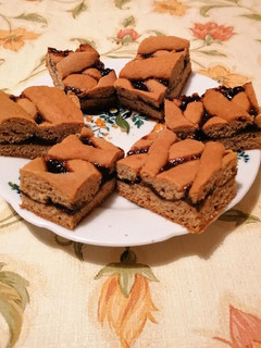 Rácsos szilvalekváros linzer recept fotója