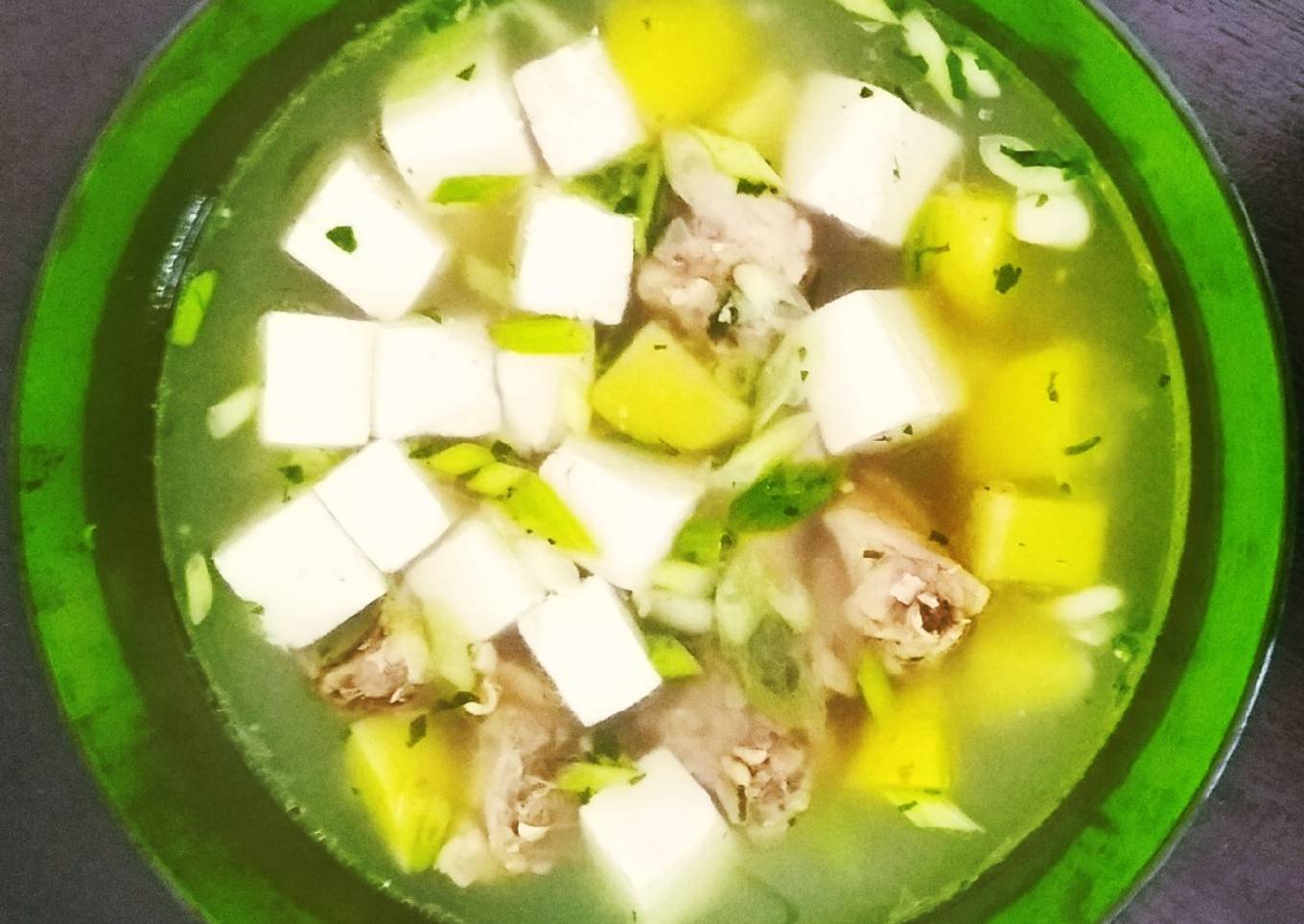 Sup Ayam dengan Tahu & Kentang